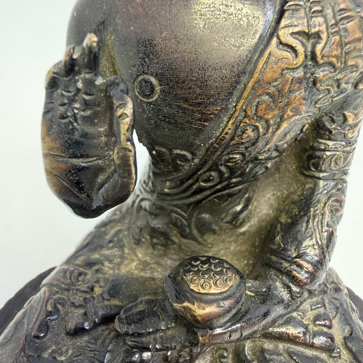 Ancient Bronze Statue Of Bhaisajyaguru Buddha, Bhaisajyaguru-photo-8