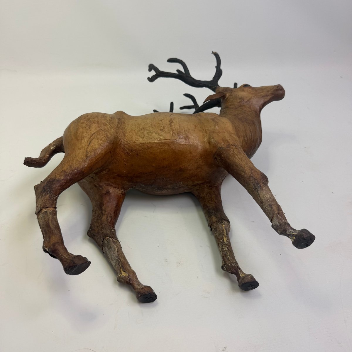 Leather Deer-photo-6
