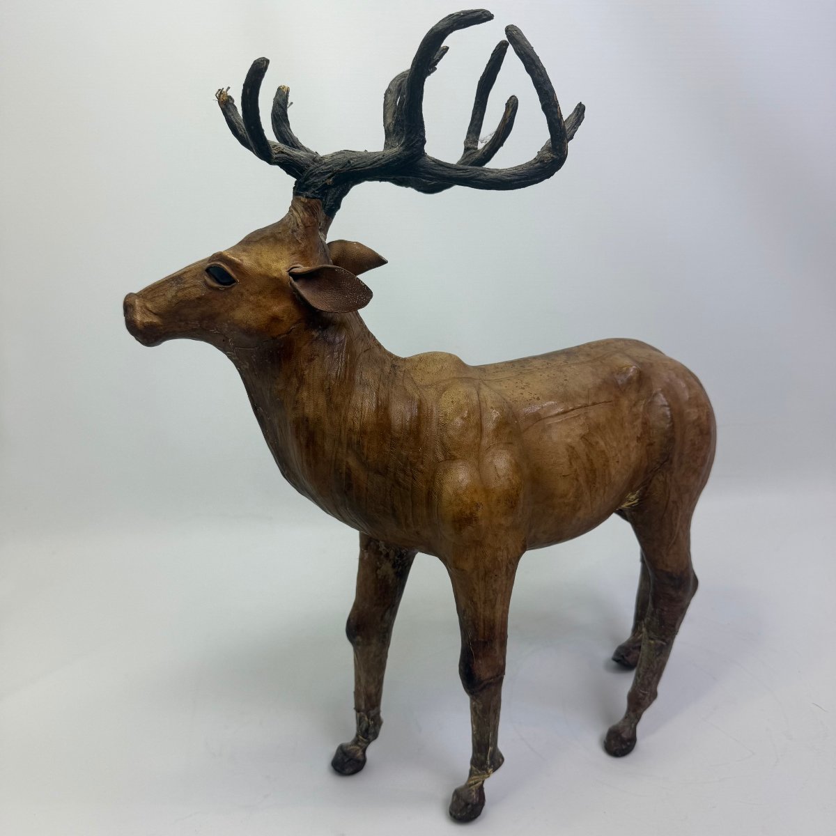Leather Deer-photo-8
