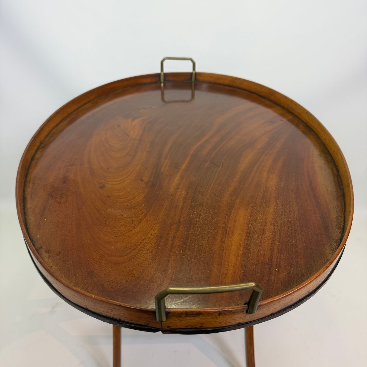 English-style Serving Table -photo-3