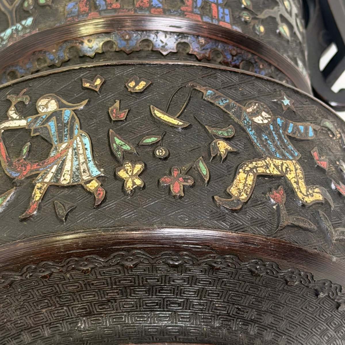Chinese Bronze Vase With Champlevé Enamel -photo-8