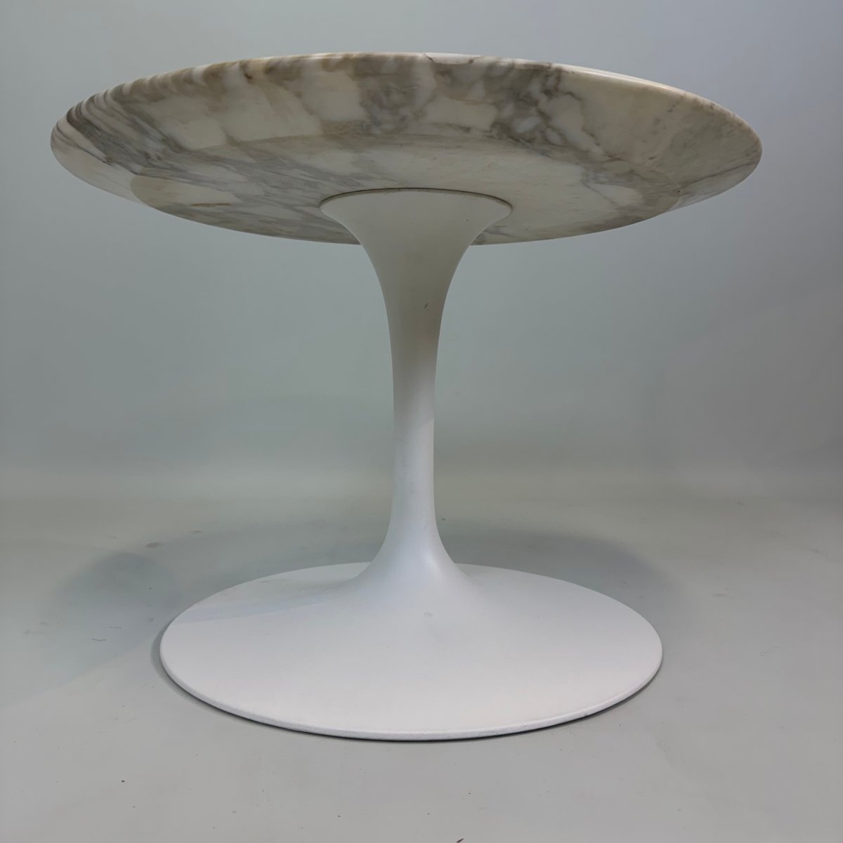 Table basse d’Eero Saarinen pour Knoll -photo-3