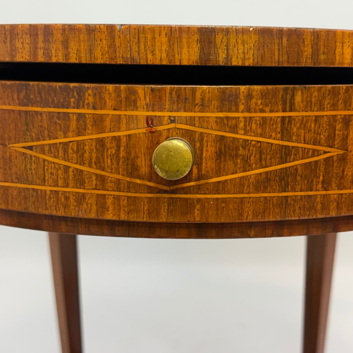 Louis XVI-style Side Table -photo-5