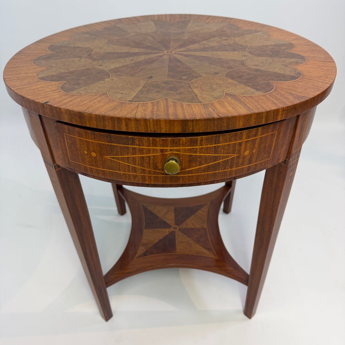 Louis XVI-style Side Table 