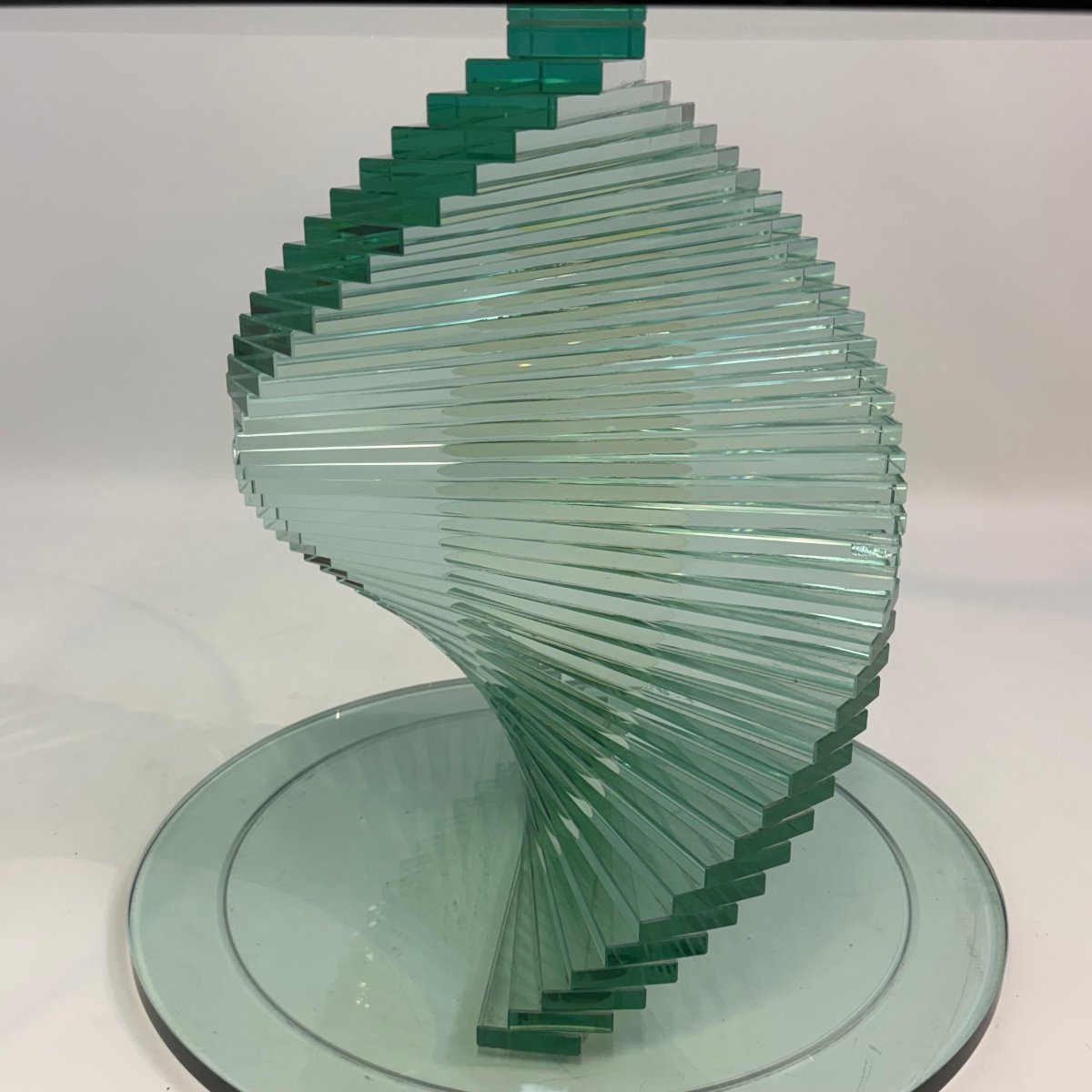 Table d'appoint en verre « Helix », dans le style de Danny Lane-photo-2