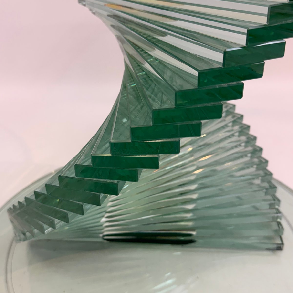 Table d'appoint en verre « Helix », dans le style de Danny Lane-photo-5