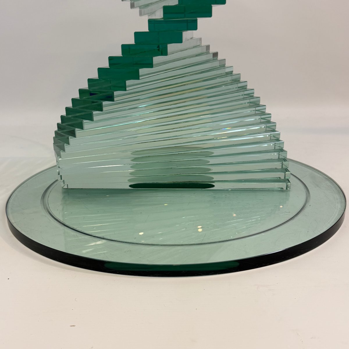 Table d'appoint en verre « Helix », dans le style de Danny Lane-photo-7