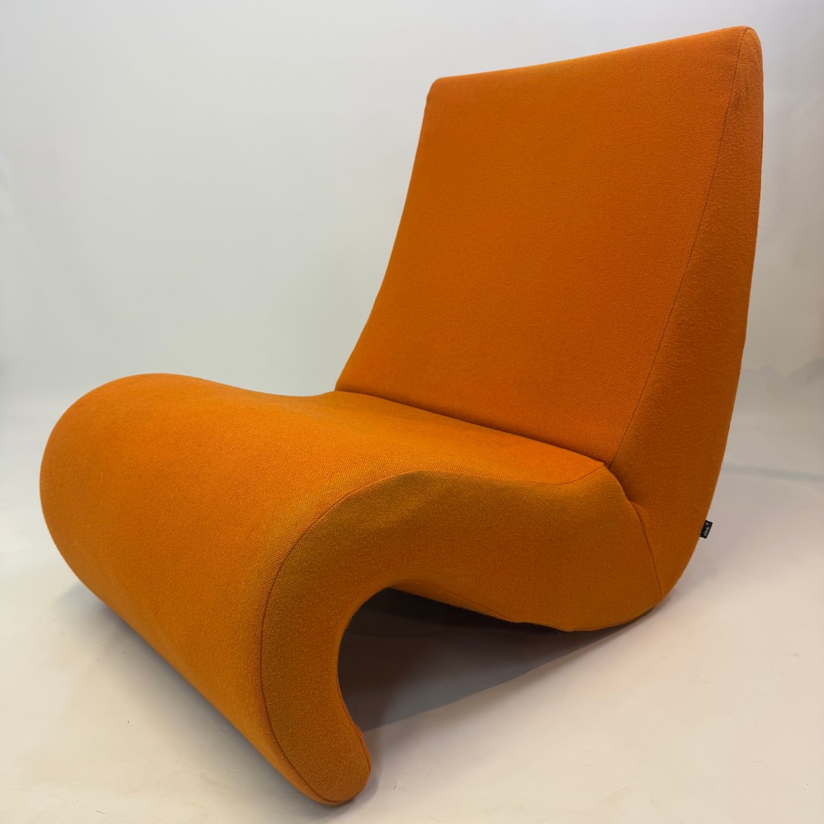 Fauteuil Amoeba de Verner Panton pour Vitra -photo-2