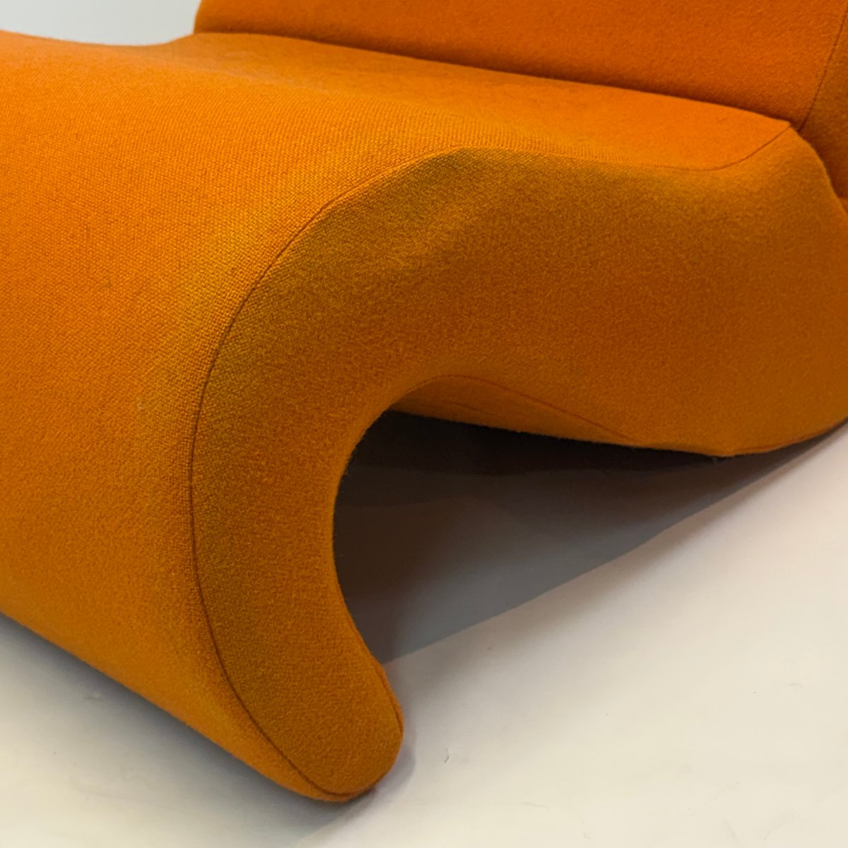 Fauteuil Amoeba de Verner Panton pour Vitra -photo-1