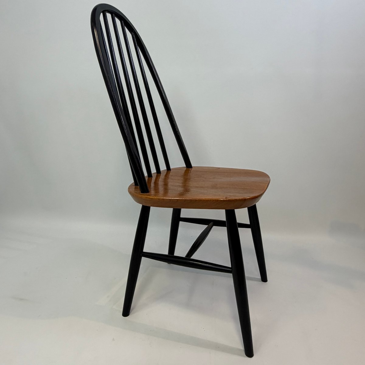 Windsor Slatted Chair -photo-3