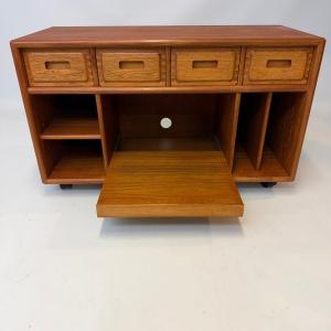  Meuble multimédia scandinave vintage