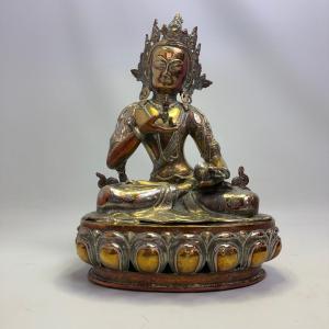Grande statue du Bouddha Vajrasattva