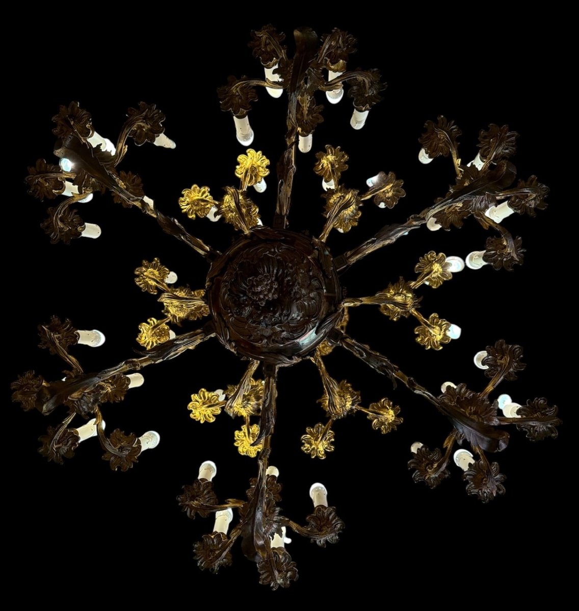 Gilded Bronze Chandelier With 42 Light Arms Arranged In Two Rows, Featuring A Regency-style Acanthus Leaf Motif -photo-4