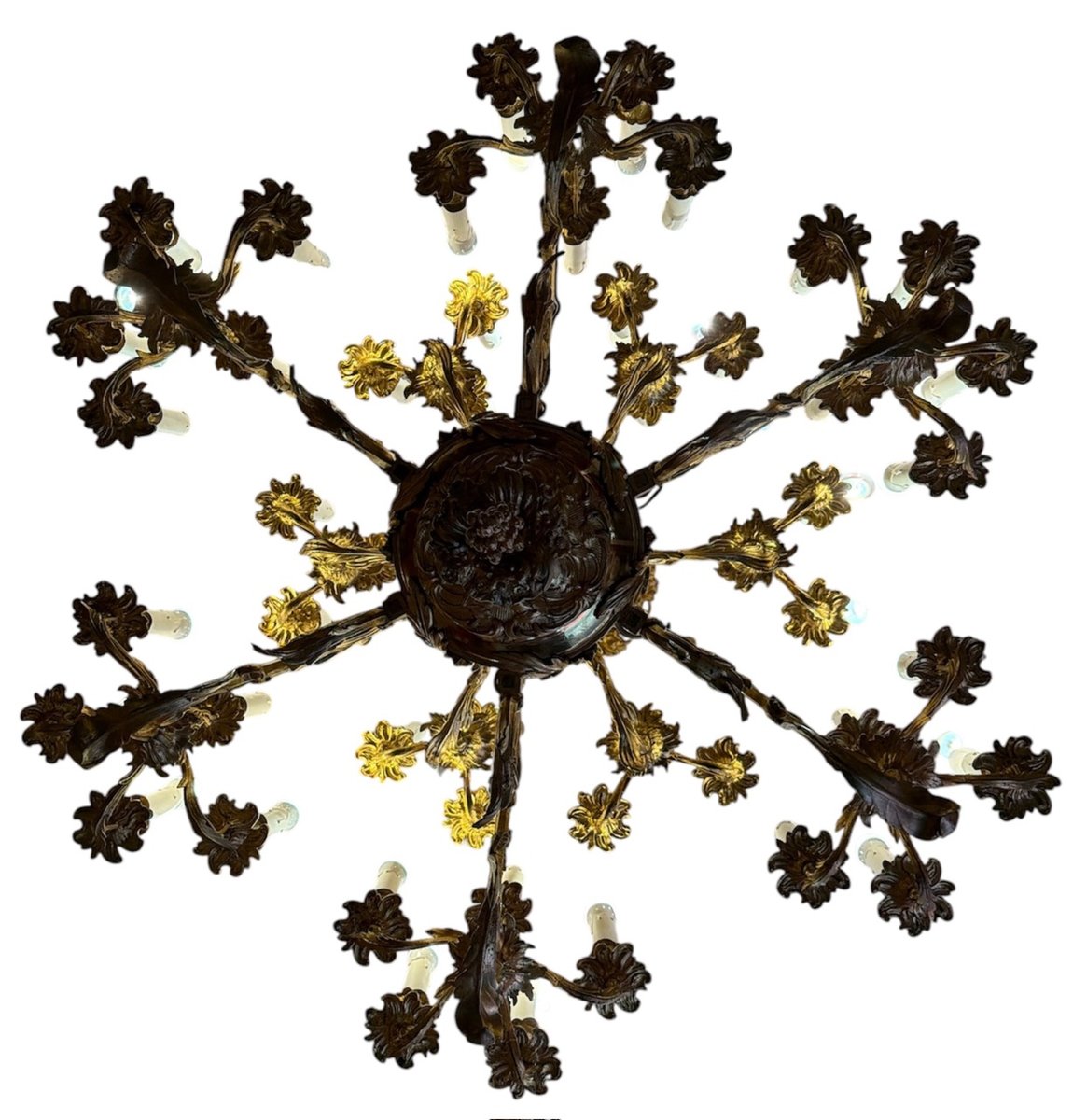 Gilded Bronze Chandelier With 42 Light Arms Arranged In Two Rows, Featuring A Regency-style Acanthus Leaf Motif -photo-7