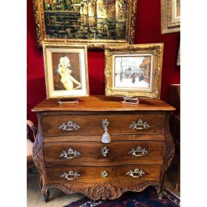 Commode XVIIIè Siècle Du Quercy D’époque Louis XV En Noyer Ouvrant Par 3 Tiroirs