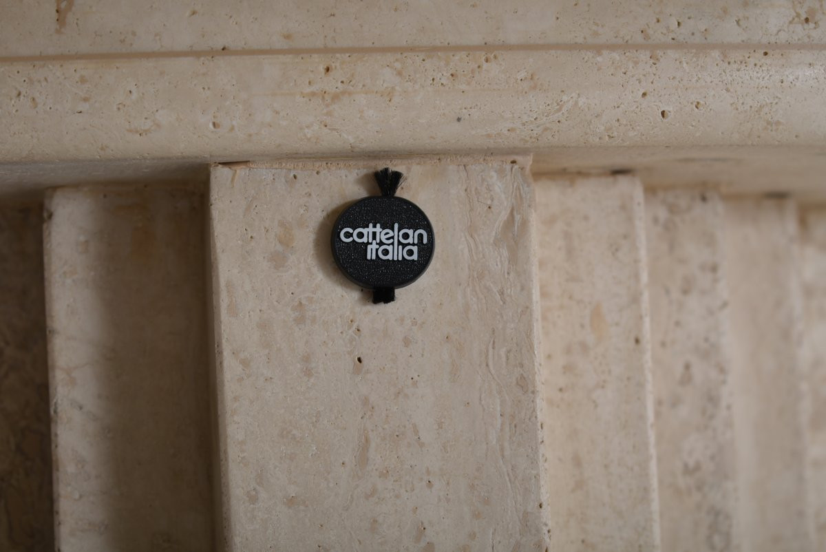 Table En travertin par Carlo Scarpa modèle "Argo" Italie 1970-photo-2