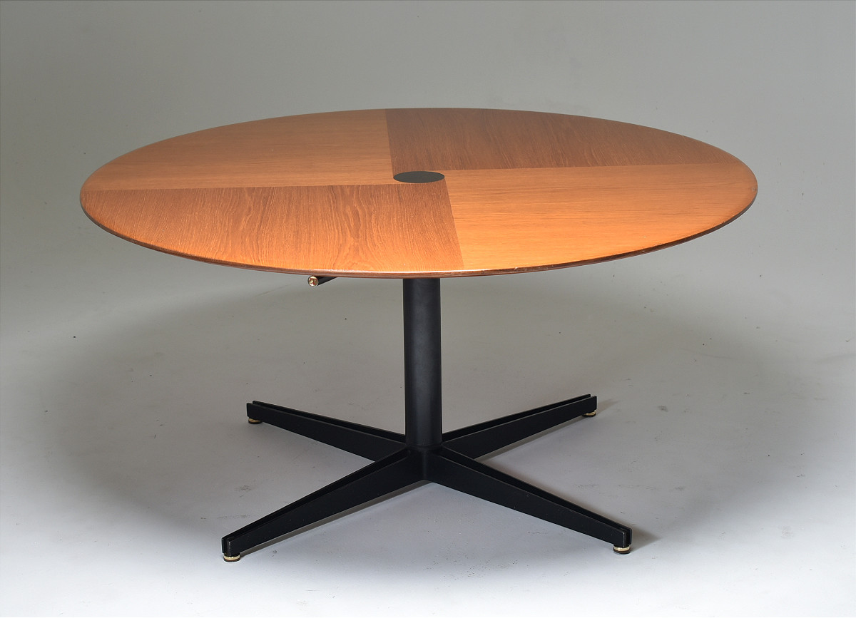 T41 Table Osvaldo Borsani Tecno