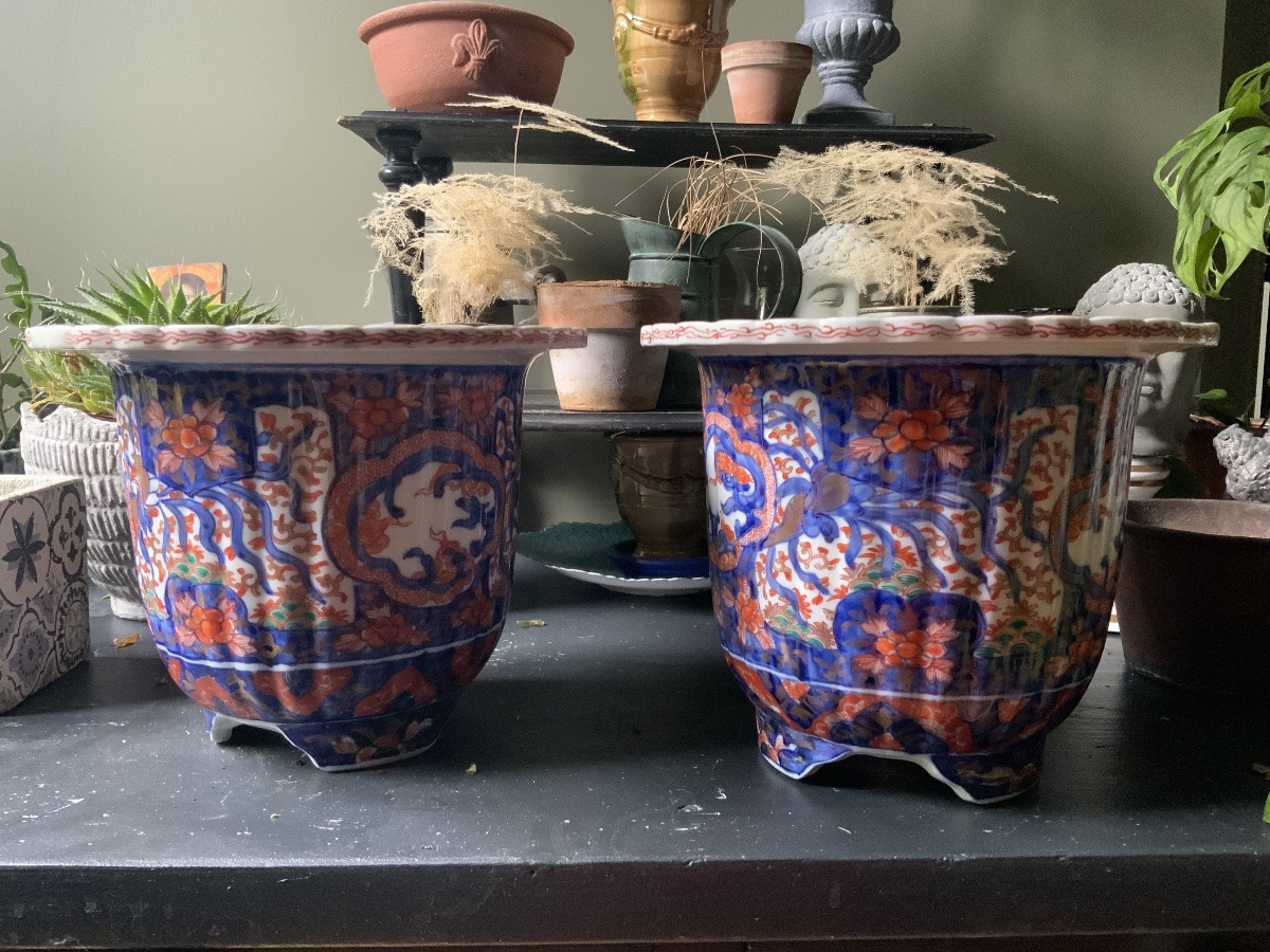 19th Century: A Pair Of Imari Decorated Plant Pots-photo-2
