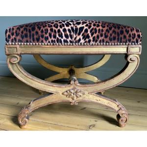 Début XXeme Siècle : Tabouret En Bois Doré à Garniture Léopard 