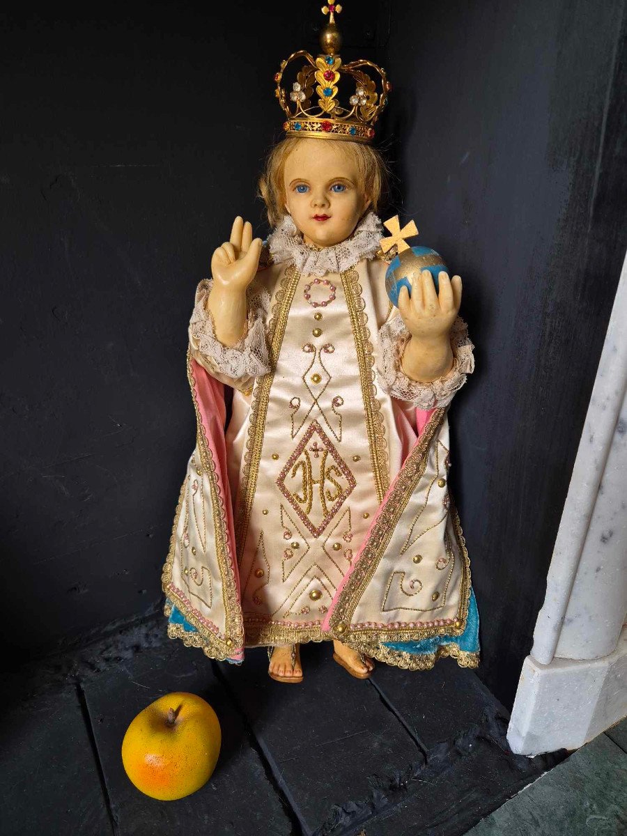 Jésus de Pragues en cire et yeux en verre - Religiosa-photo-2