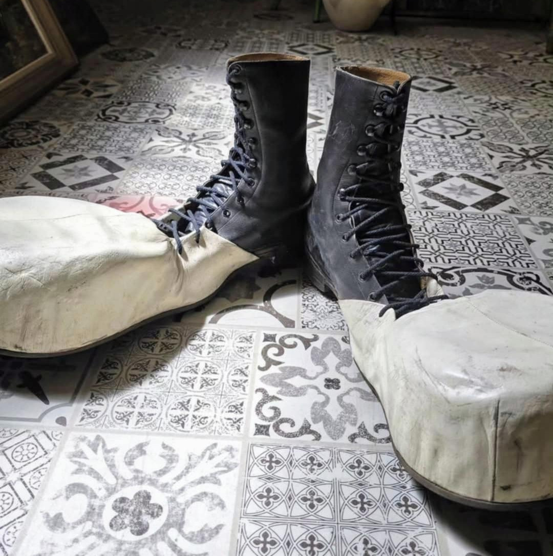 Chaussures de clown en cuir 1900-1930 Cirque de Berlin