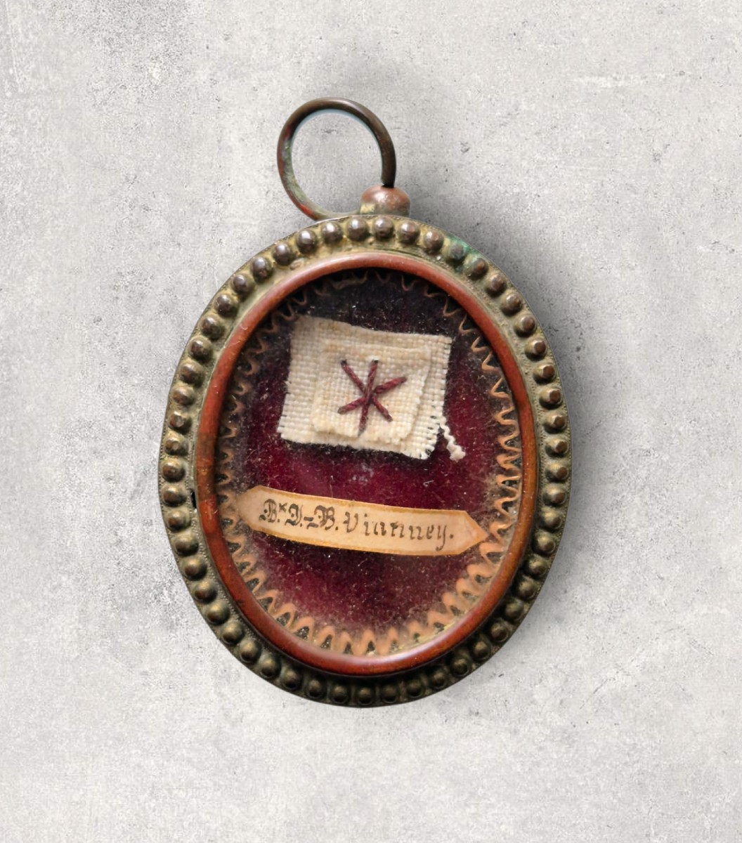 Reliquary Medal Of The Curé d'Ars Jm Vianney 