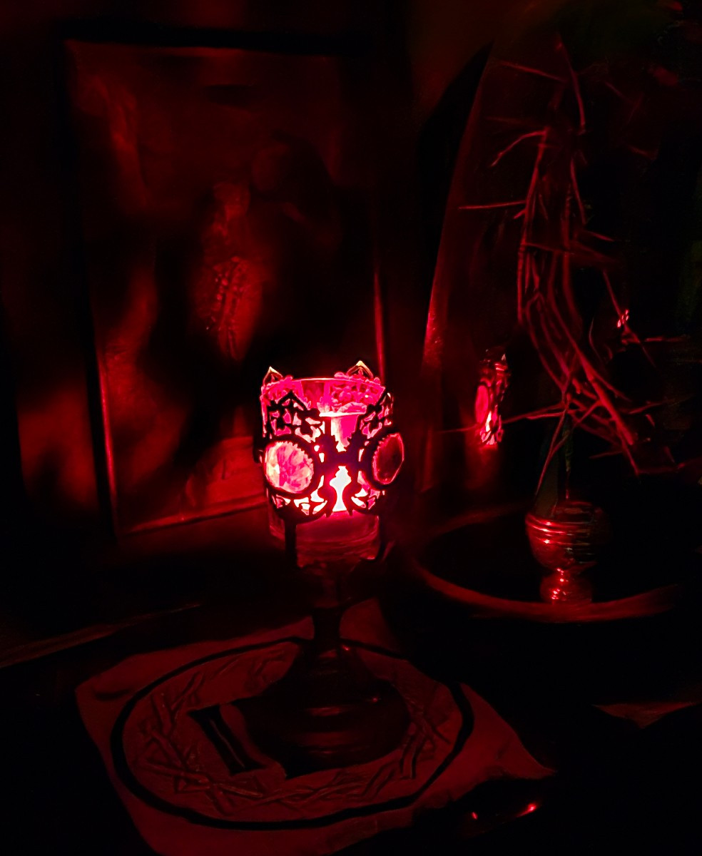 Sanctuary Lantern, Late 19th Century -photo-2