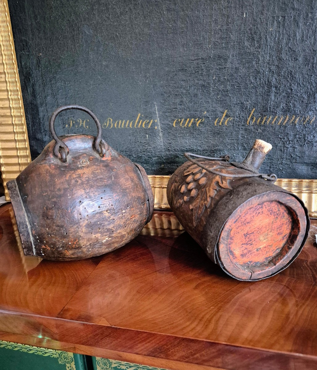 Paire de tonnelets en bois sculpté - Objets de voiliers XIXe siècle -photo-2
