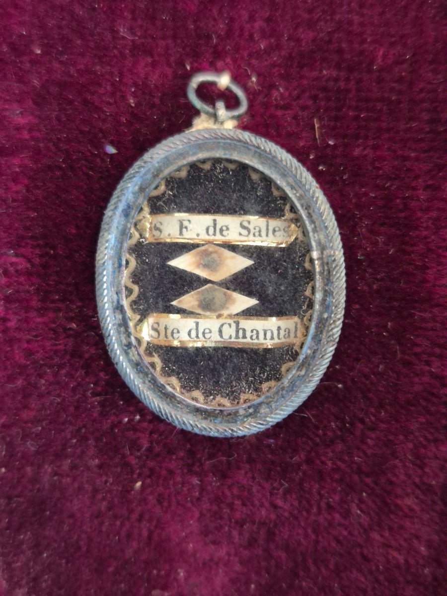 Reliquaire en argent et son Authentique de Saint François de Sales et Chantal -photo-2