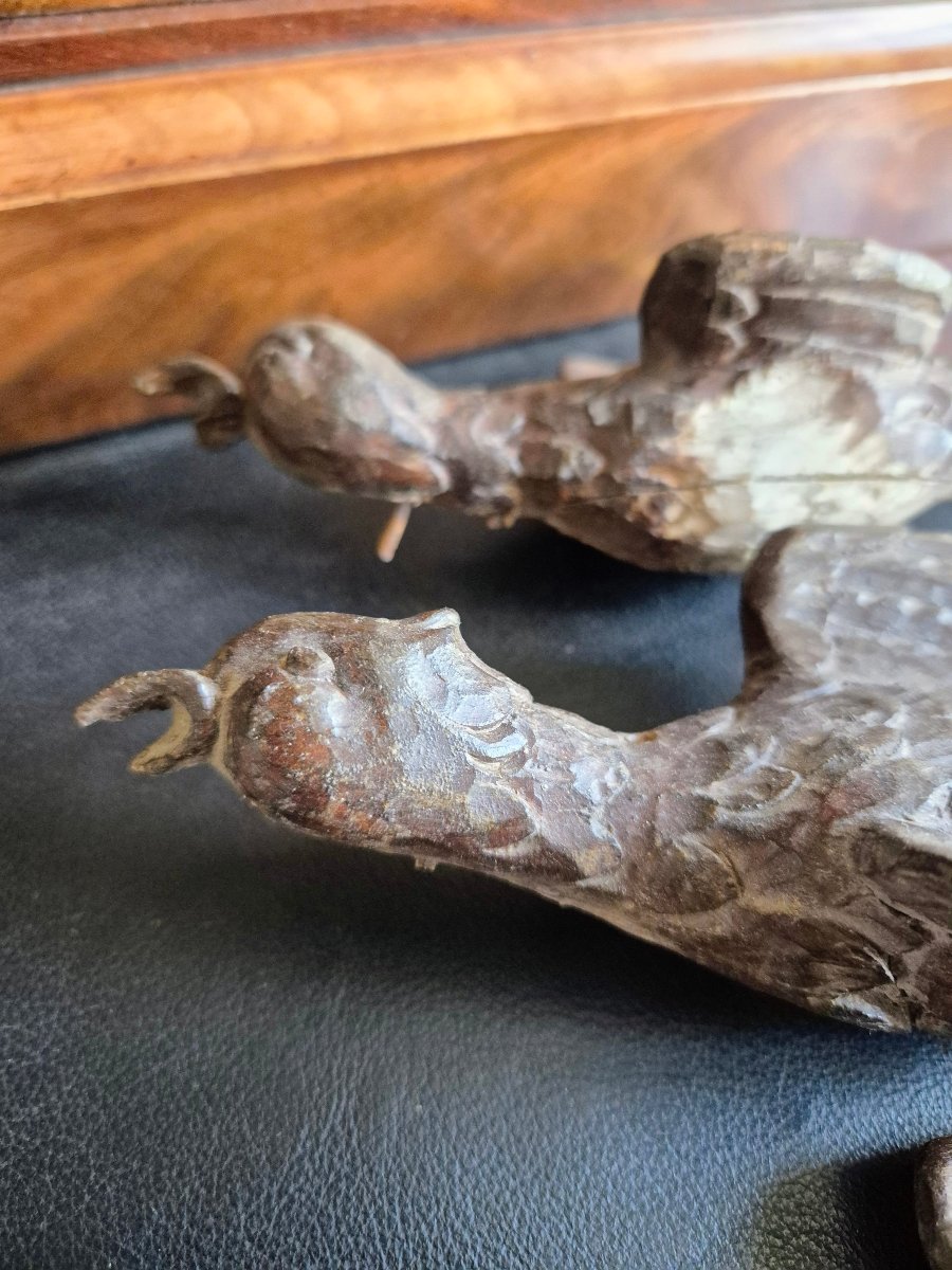 Three Small Carved Wooden Birds From The 18th Century, Representing Religious Doves-photo-5