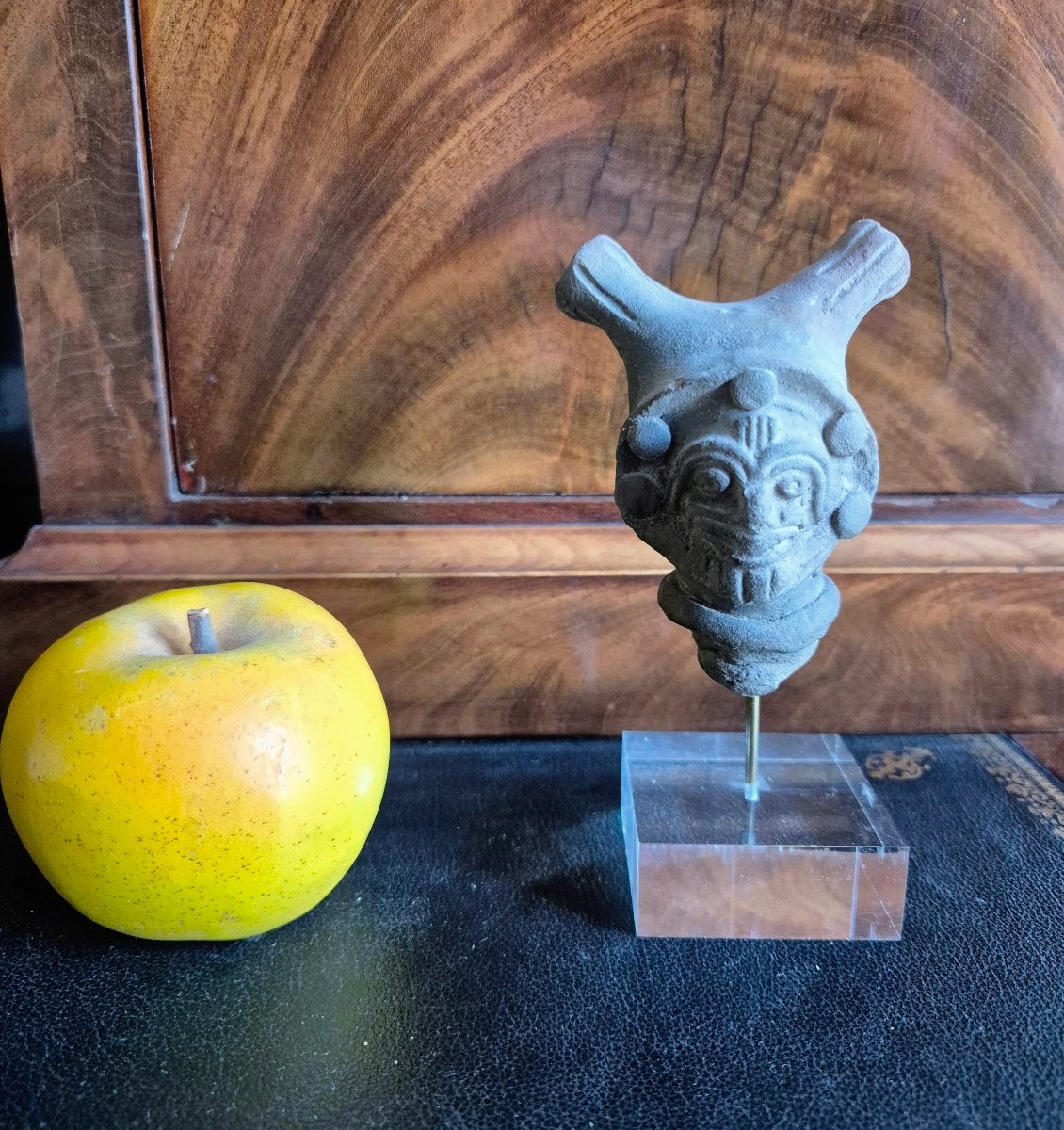 Tête Ocarina anthropomorphe en terre cuite – Tumaco XIV-XVe siècle-photo-1