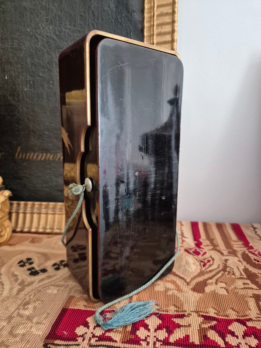 Japanese Lacquered Letter Box -photo-4
