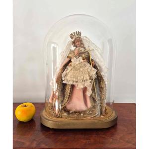 Vierge à l’enfant Jésus en cire et tissus sous globe de verre - Religiosa