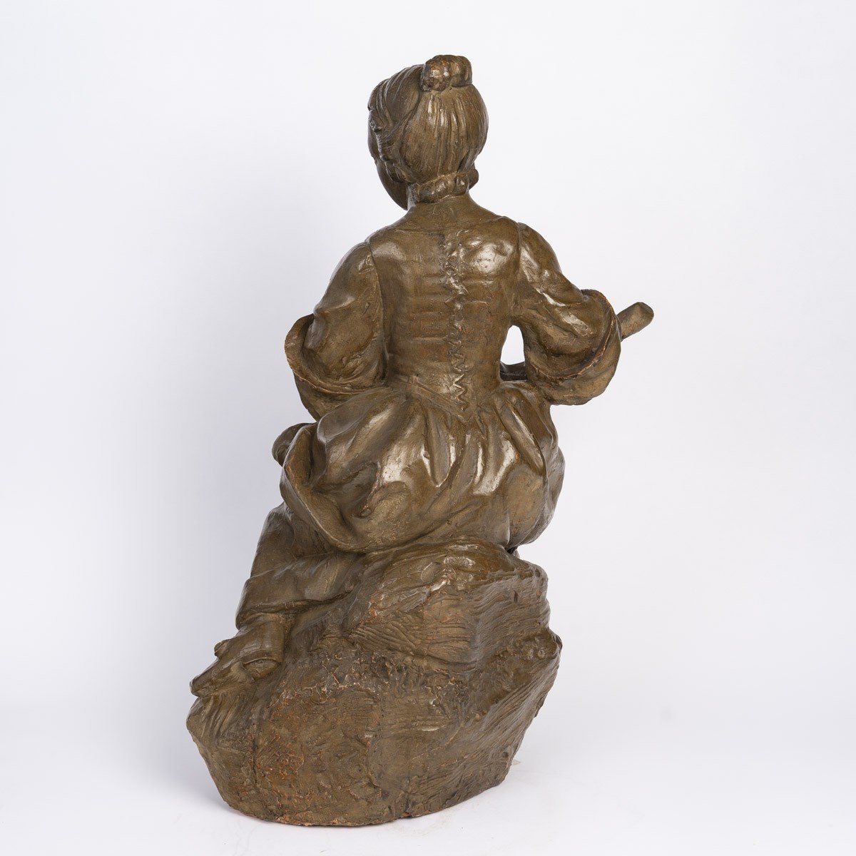 Terre cuite, Jeune femme à la mandoline, époque XIXe siècle, de style Louis XV.-photo-1