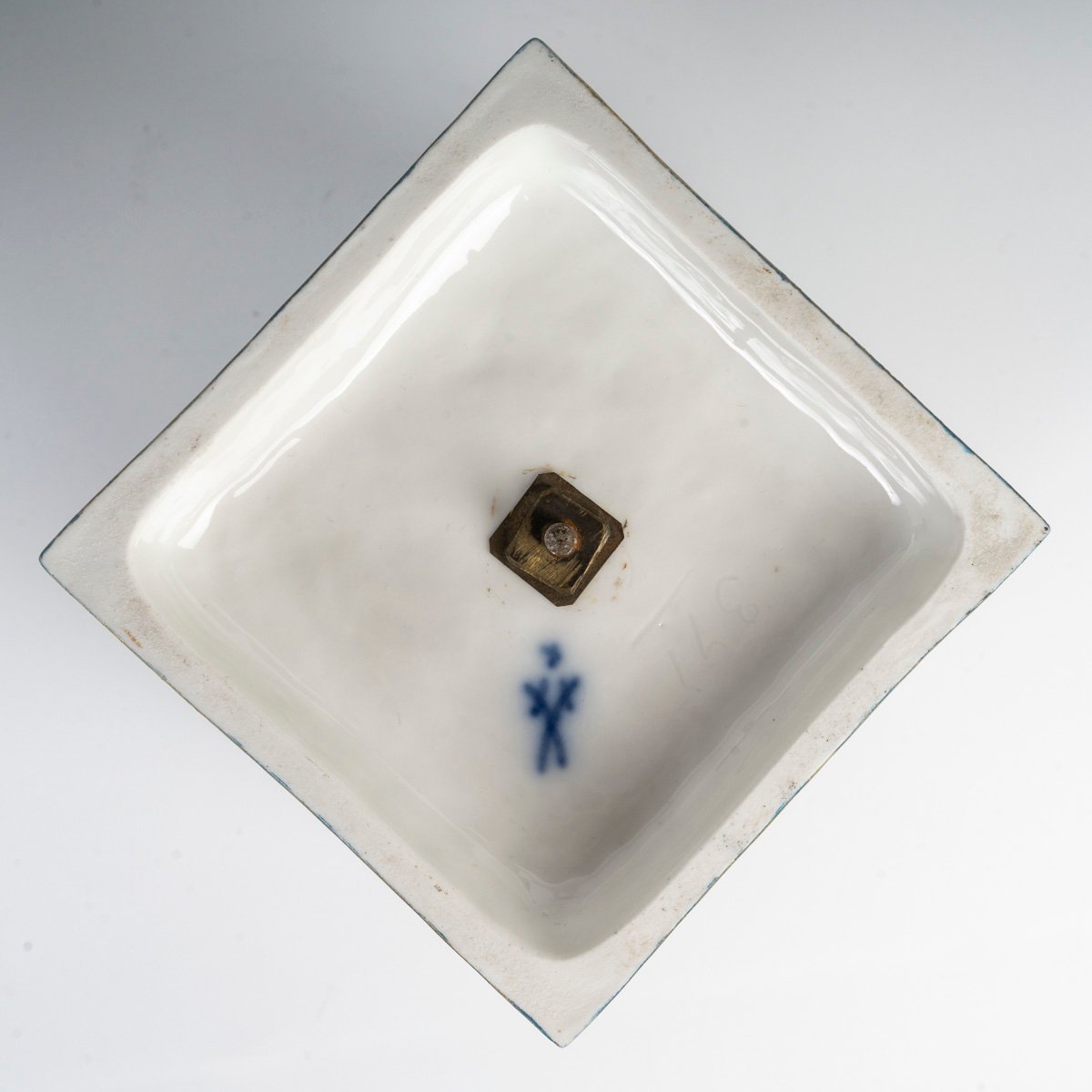  Paire de vases en porcelaine polychrome et dorée, XIXème siècle-photo-3