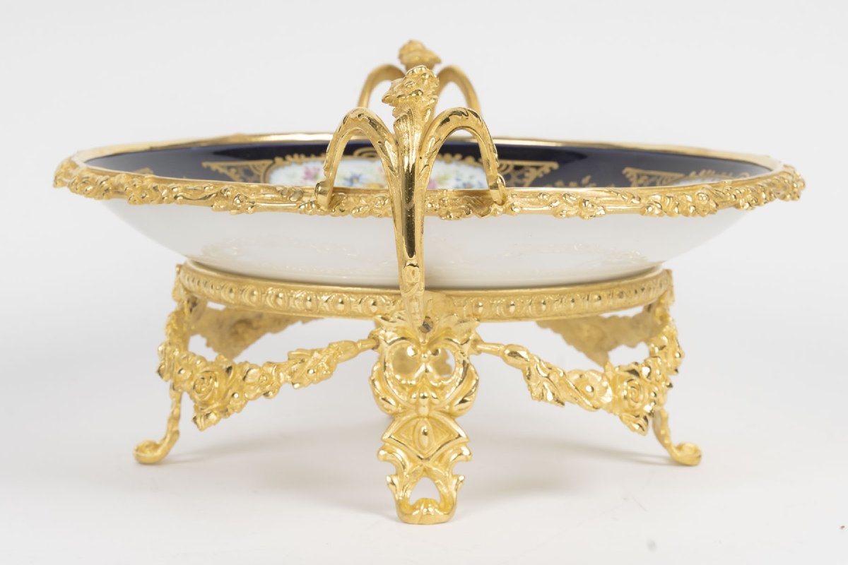 Coupe en porcelaine et monture en bronze doré, XIXème siècle-photo-4