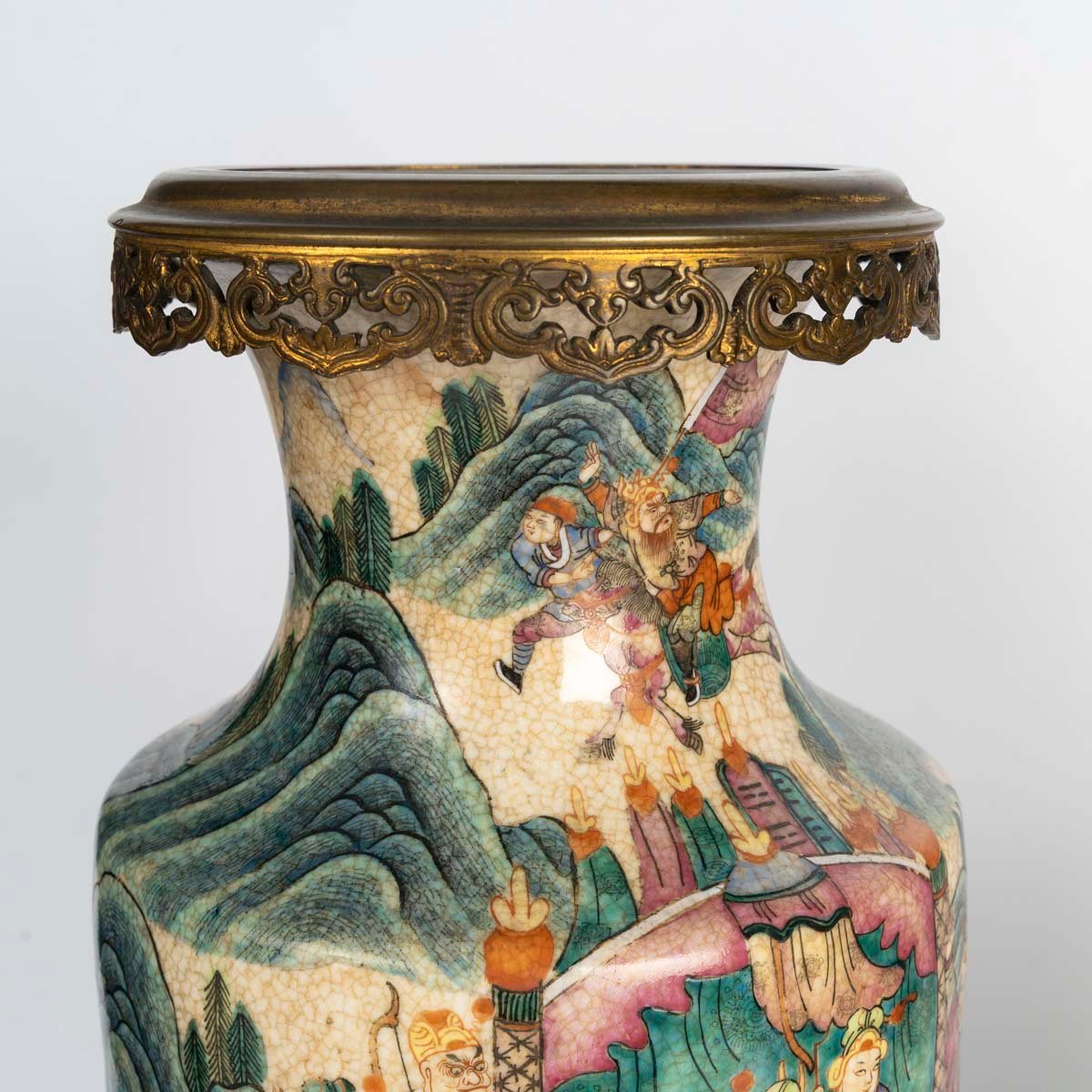 Paire de vases de Nankin en porcelaine craquelée polychrome, Chine, XIXe siècle-photo-4