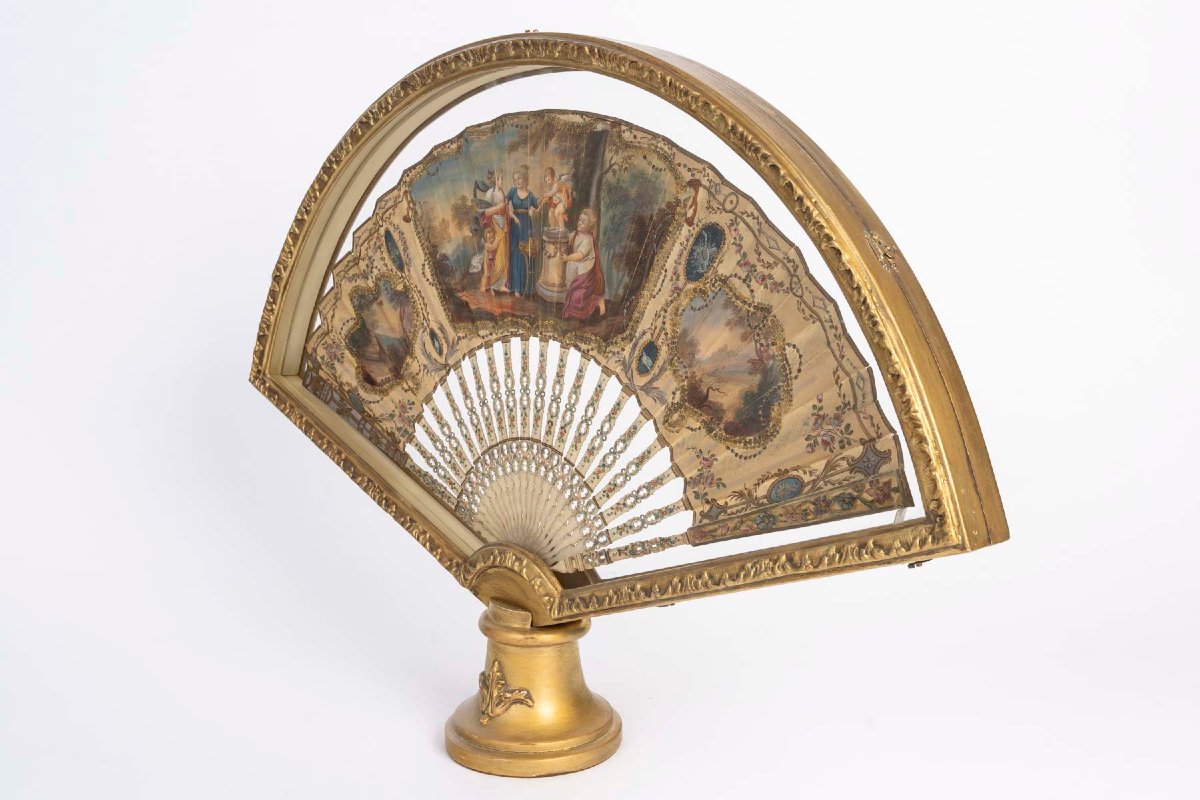  Louis XV-era Fan In Its Display Frame-photo-1