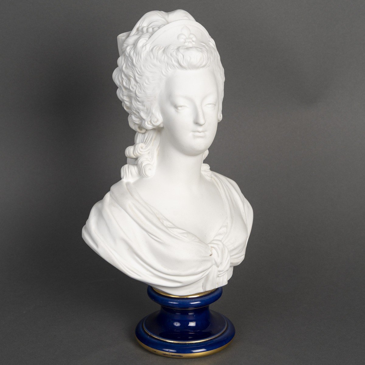 Bust Of Marie-antoinette In Sèvres Biscuit Porcelain On A Pedestal, Dated 1868-photo-1