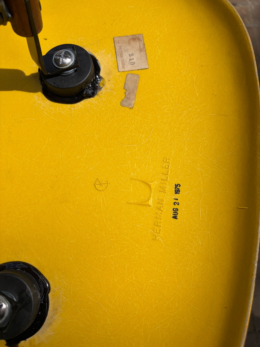 Series Of Vintage Dsw Eames Chairs-photo-4