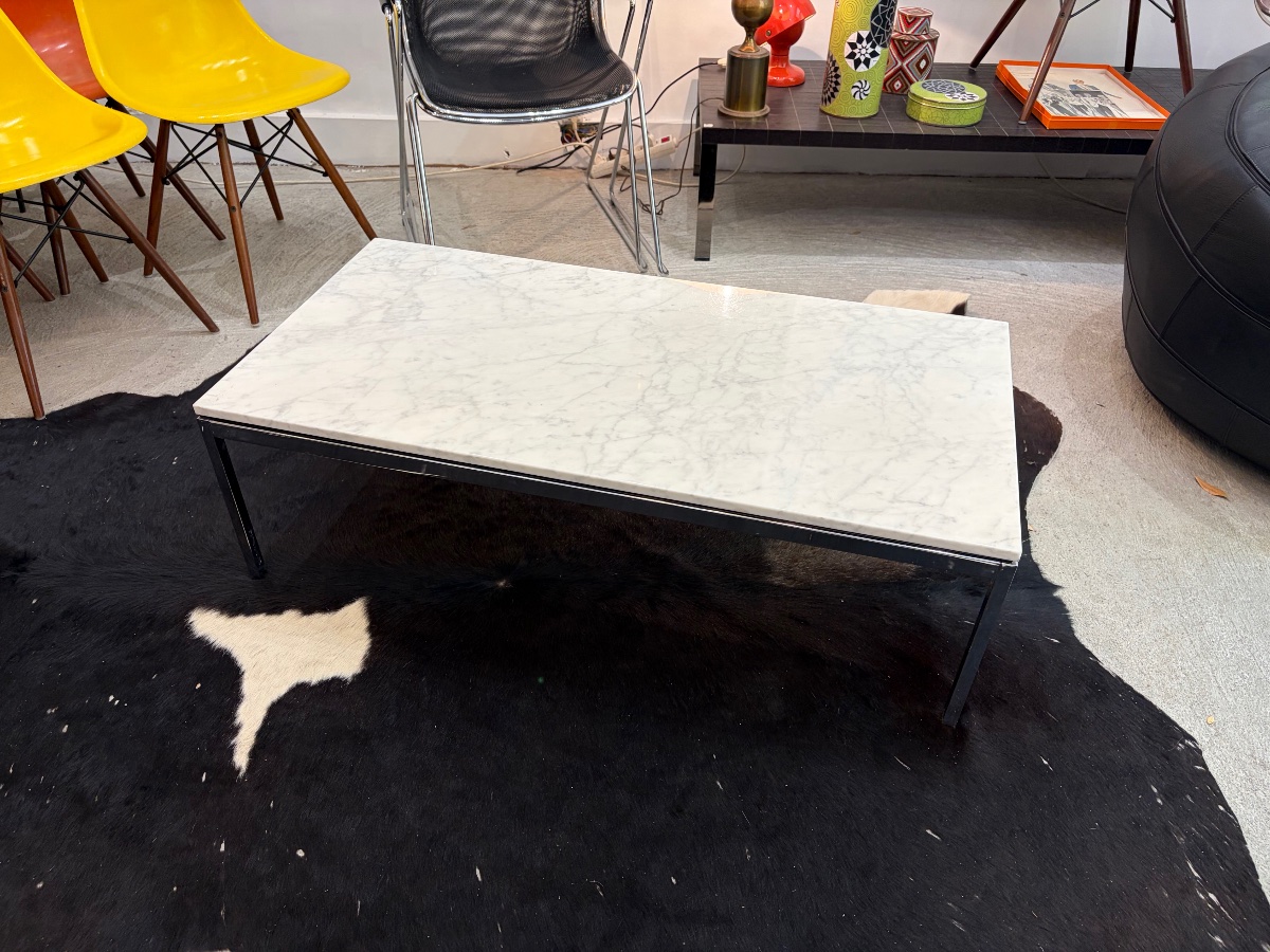 Table basse Florence Knoll – Knoll International – Marbre blanc et acier chromé-photo-3