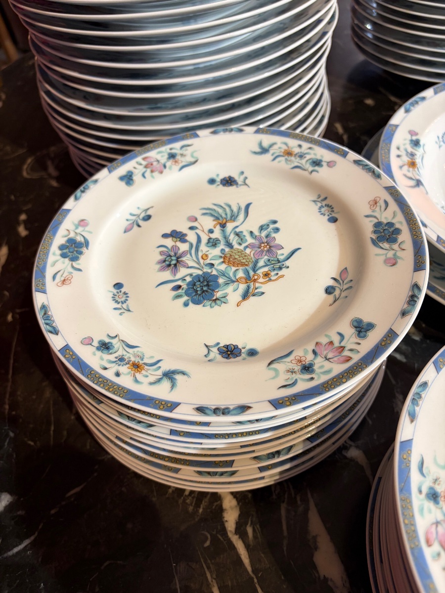 Bernardaud Limoges Porcelain Dinner Service, “pahang” Design — 75 Pieces-photo-1