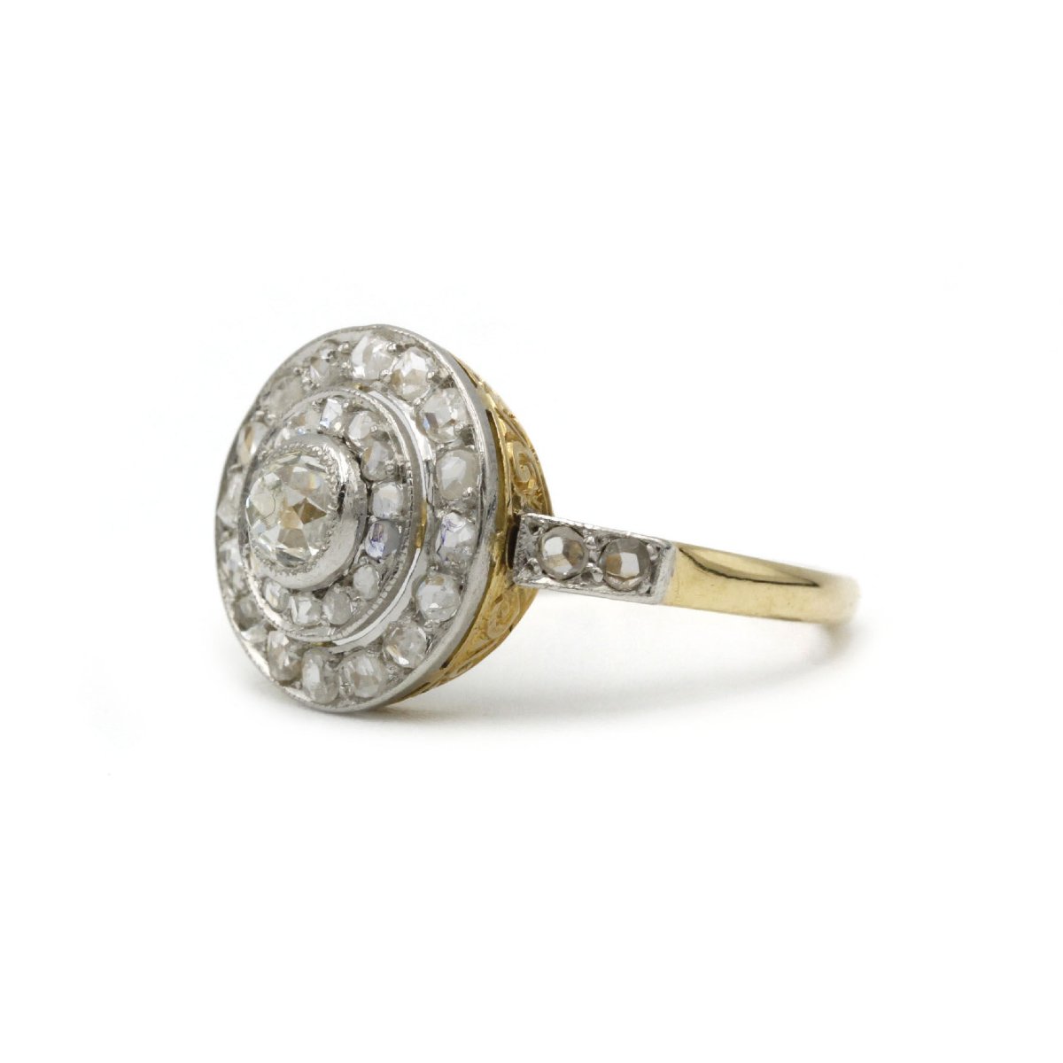 Antique 19th Century Ring - Yellow Gold And Rose-cut Diamonds -photo-1