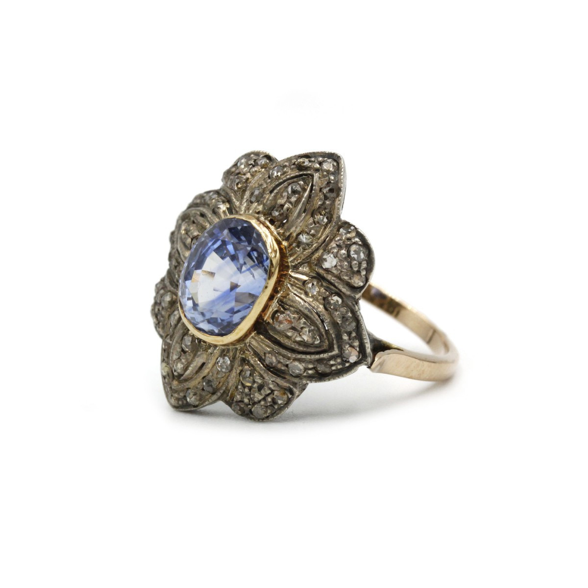 Bague - Or, argent, saphir et diamants.-photo-3