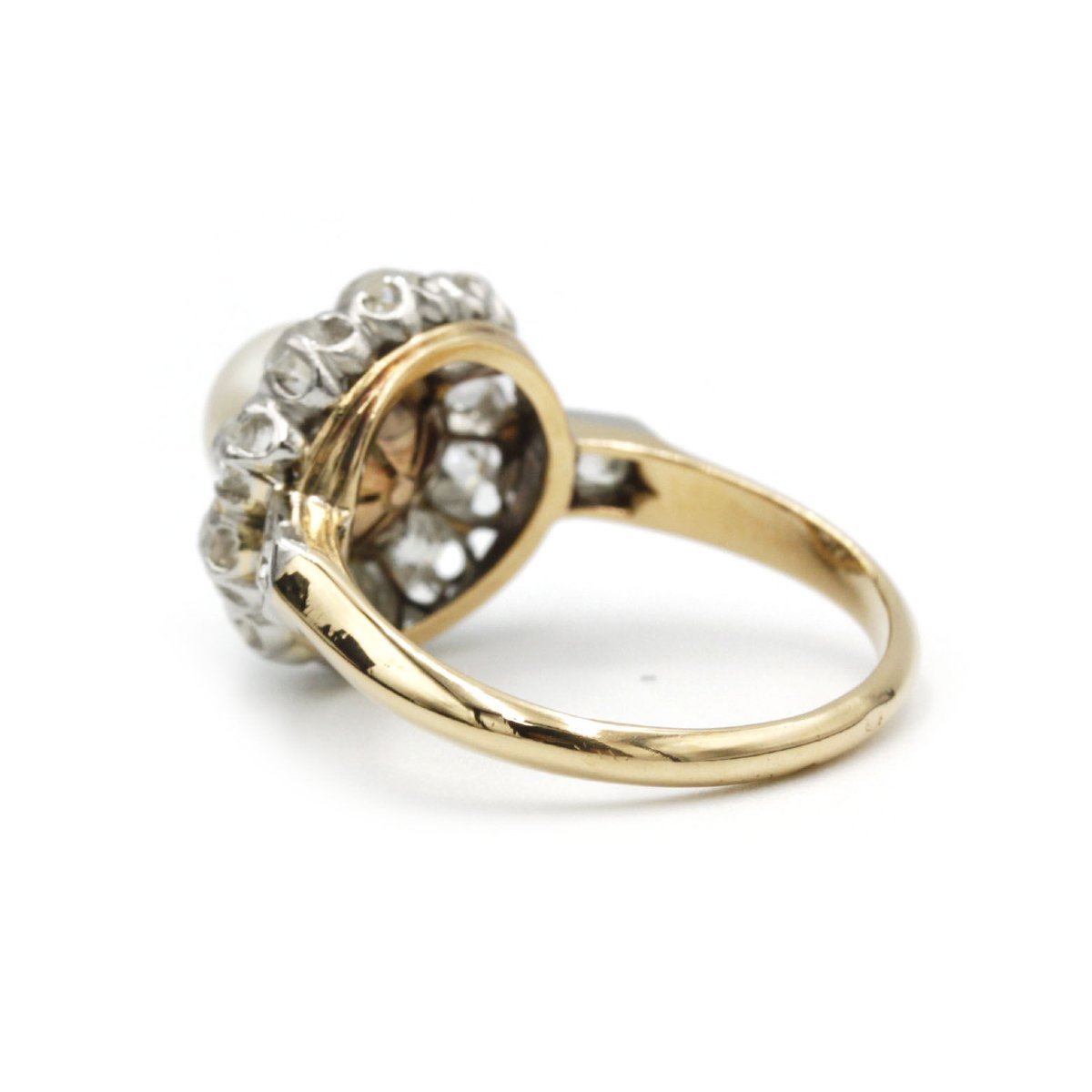 Bague cluster perle et diamants en or jaune 750‰ & platine 950‰-photo-1