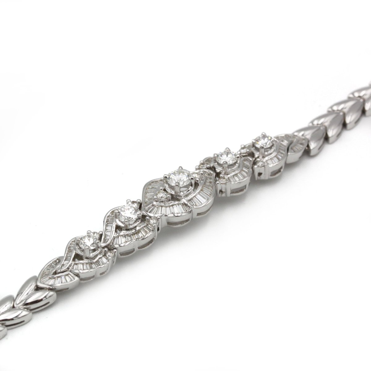 Bracelet style Art Déco or 750 diamants-photo-4