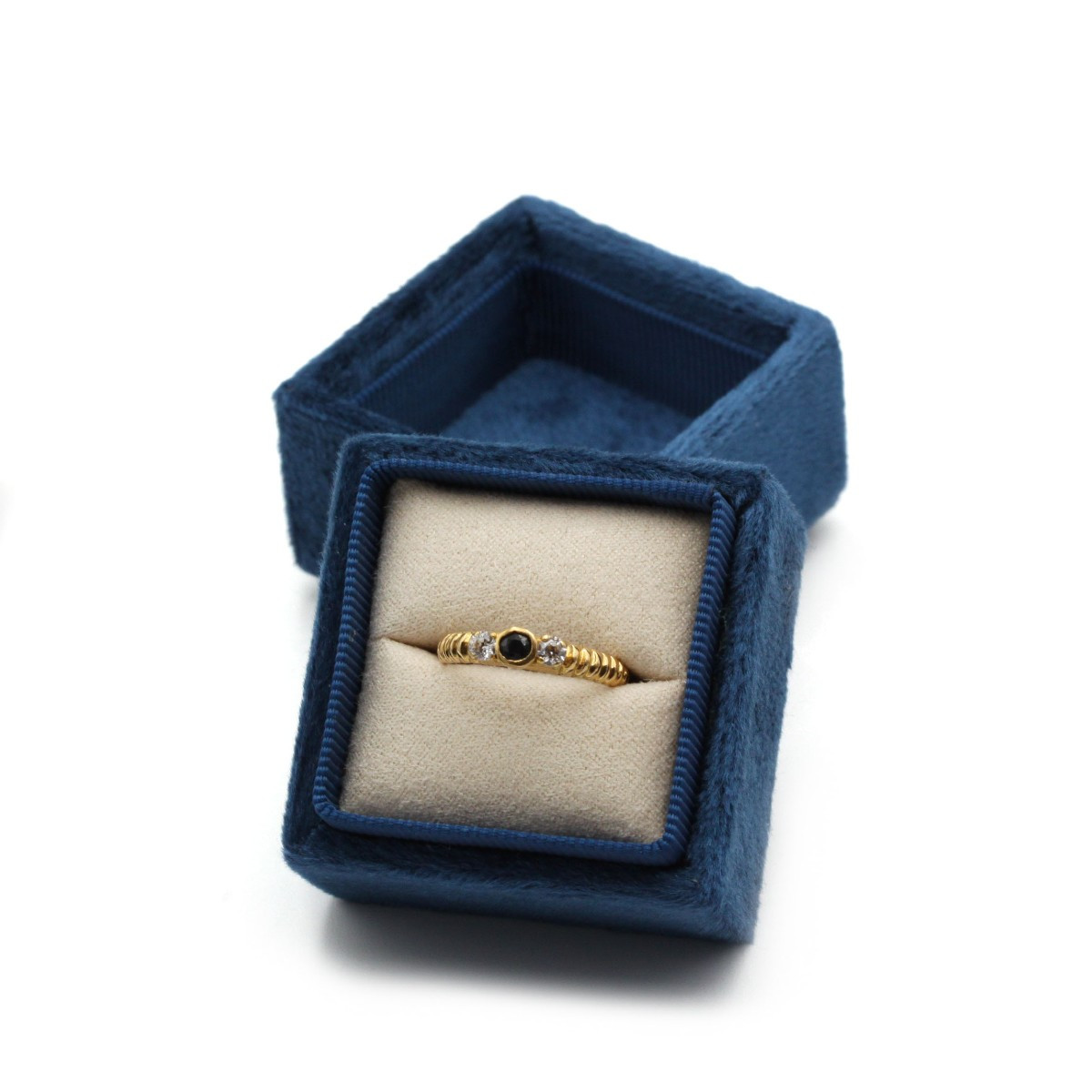 Ring - Yellow Gold, Sapphire And Diamonds-photo-4