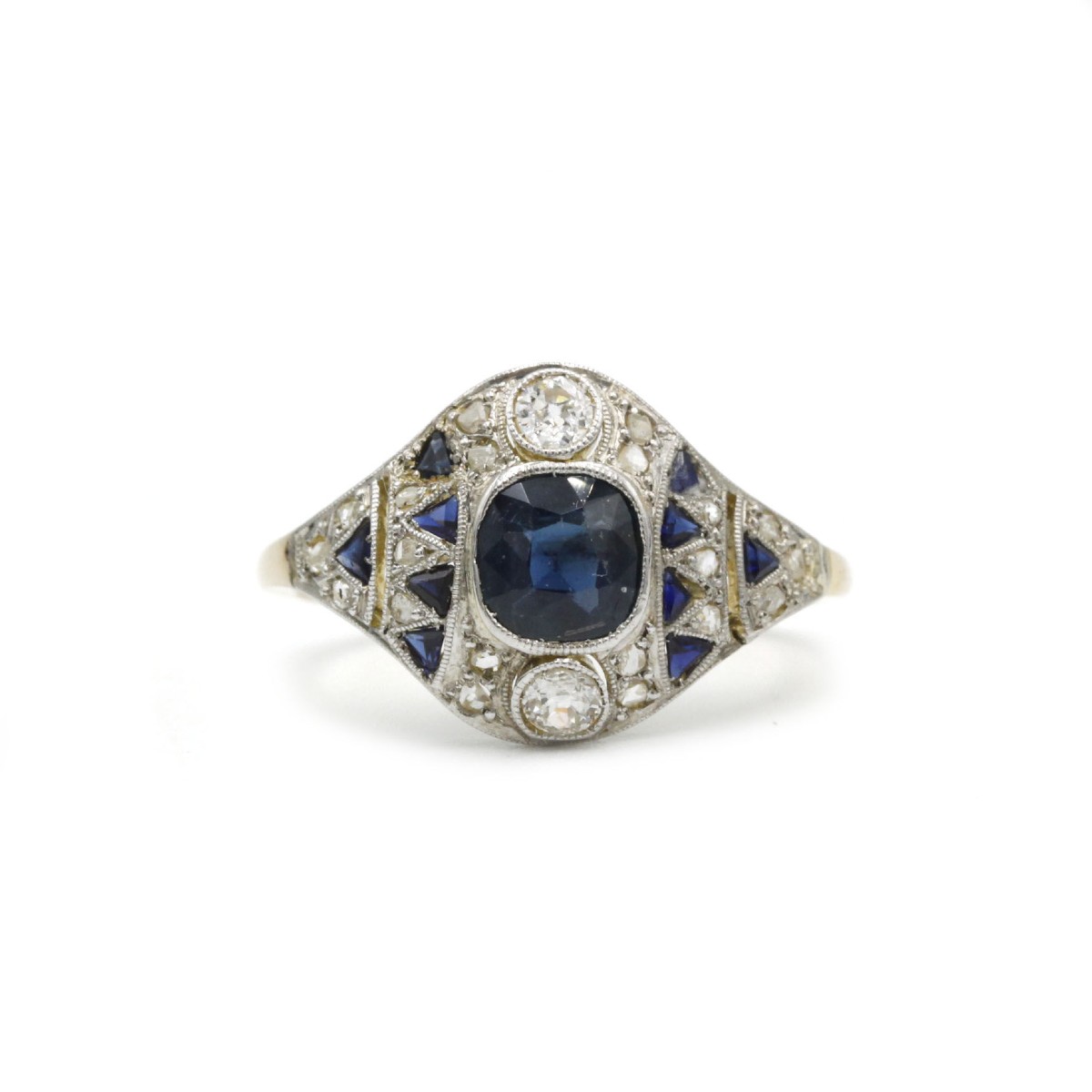 Bague art deco - 1910 - 1930 - Or, saphirs et diamants