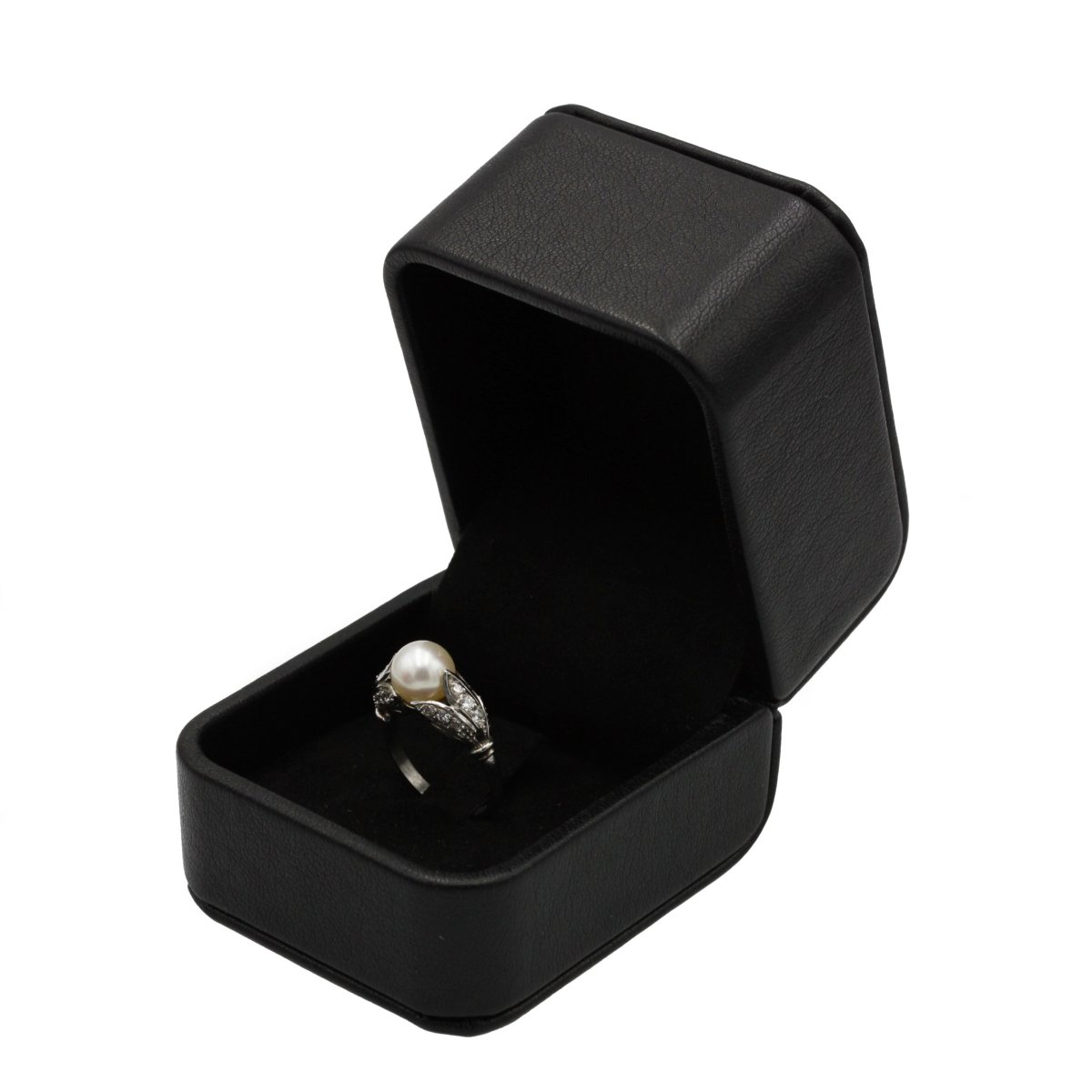 Belle époque Ring In 18k White Gold Set With Pearl And Diamonds-photo-2