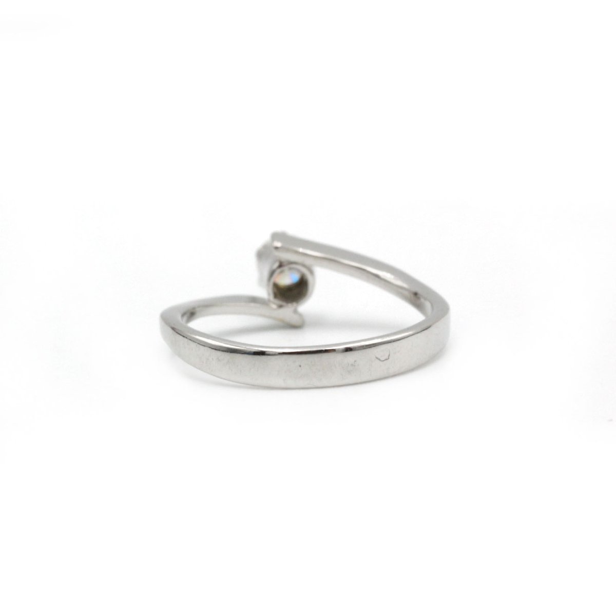 Solitaire - White Gold And Diamond-photo-4